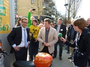 SolarVlinder met wethouder Roel Lauwerier en Dirk van de Ven