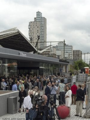 2016-07-11 772 DA Opening Centraal Station Ingang Noordzijde