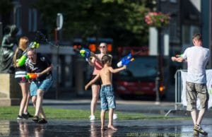 2016-09-14-370-d202-waterpistoo